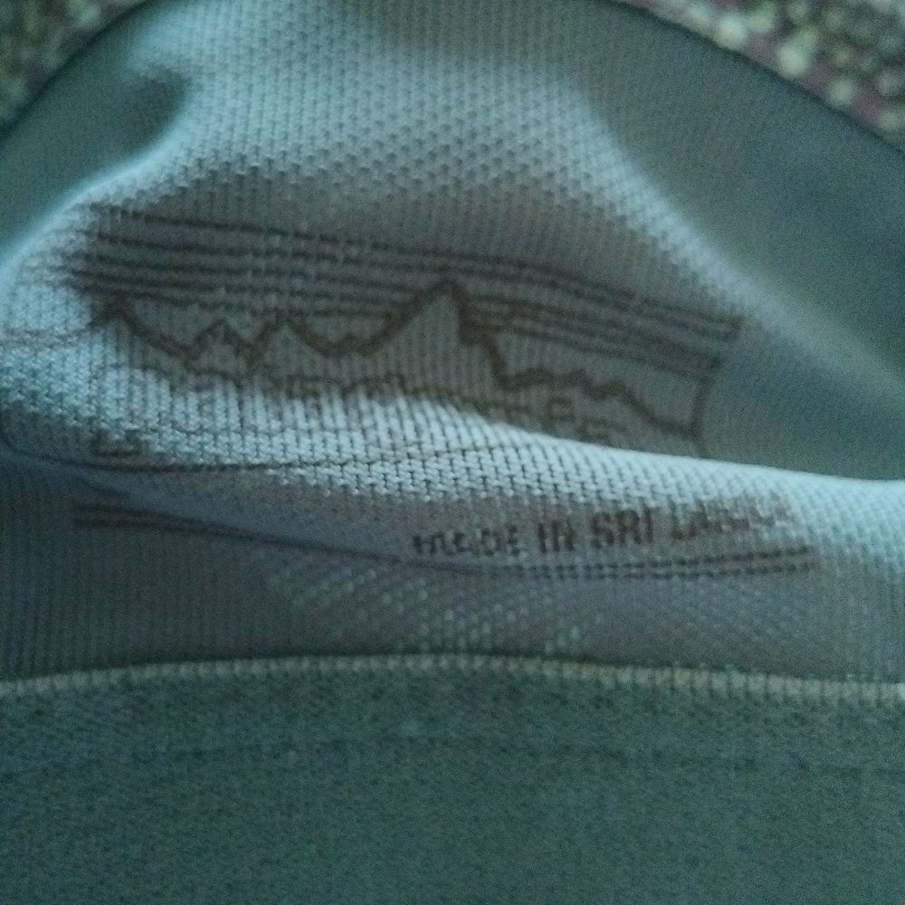 Patagonia ๐ - Picture 3 of 3